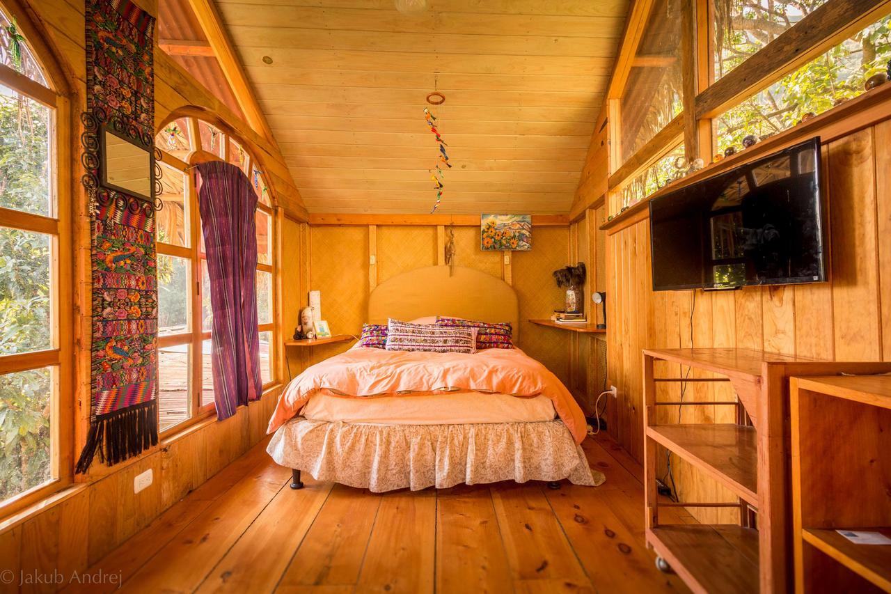 Lake Front Cabin At Los Elementos 산타크루즈 라 라구나 외부 사진